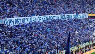 Adana Demirspor camiasından büyük tepki! Adana Demirspor taraftarları rakiplerine, spor yorumcusu ve yayıncılara büyük öfke duyuyor!