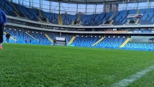 Adana Demirspor yeni sezon forması belli oldu! Taraftarlar yeni sezon formasını seçti!