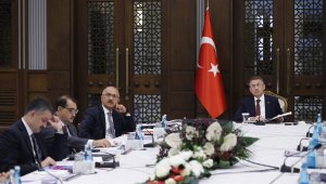 Cumhurbaşkanı Yardımcısı Oktay: “Hedefimiz yıl sonunda 210 milyar dolar civarında bir ihracata ulaşmak“