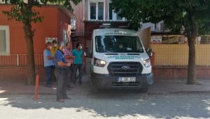 Hatay'da evlerinde ölü bulunan anne ve 2 çocuğunun cenazesi alındı