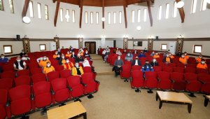 İnegöl Belediyesi'nde 64 yeni personel göreve başladı