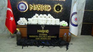 İstanbul'da uyuşturucu operasyonu: Bazanın altından çanta çanta uyuşturucu çıktı