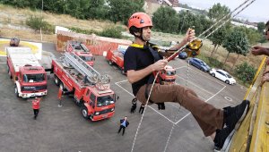 İtfaiyeciler komando eğitiminden geçti