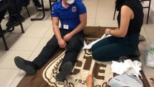 Kırklareli'nde İnfaz Koruma Memurlarına ilk yardım eğitimi verildi