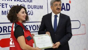 Sel felaketinde görev alanlara teşekkür belgesi