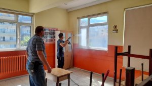 Selin vurduğu Ayancık'ta okullar eğitime hazırlanıyor