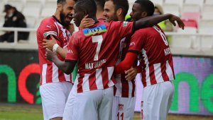 Sivasspor ligdeki 2. galibiyetini aldı
