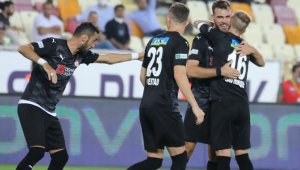 Sivasspor ligdeki ilk galibiyetini aldı