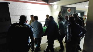 Yol verme kavgası kanlı bitti: 1 ölü, 1 yaralı