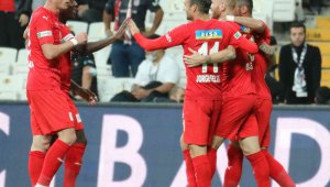 Sivasspor evindeki yenilmezlik serisini sürdürmek istiyor