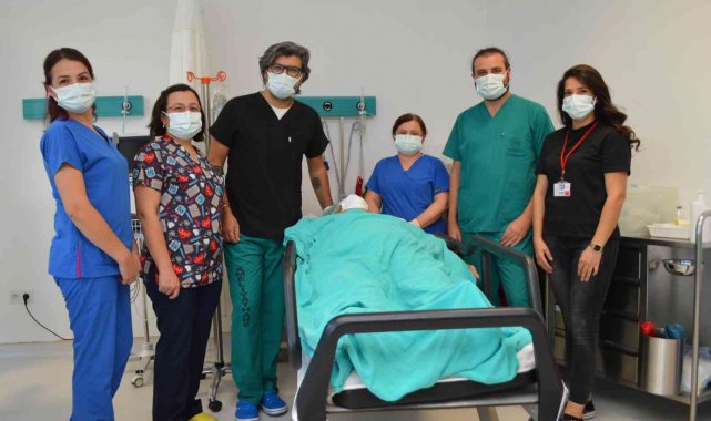 Muğla EAH'da ilk defa hastaya 3 kablolu pil takıldı