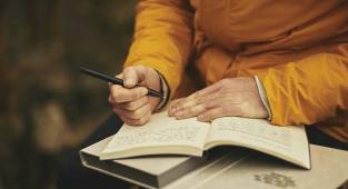 Rüyada şişe görmek nedir? Rüyada şişeden bir şeyler içmek nedir? Rüyada şişe yorumu ve tabiri nedir?