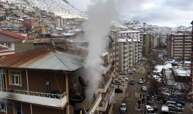 Gümüşhane'de ev yangını