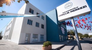 Gençlik merkezi gençleri kurslara bekliyor