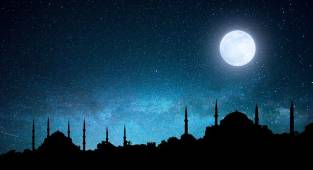 Hz. Muhammed Kâ'b bin Eşref'e siyasî suikast yaptırmış mıdır?