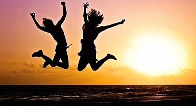 Güneş Koruyucu Alırken Nelere Dikkat Edilmeli? Güneş Koruyucu Seçerken Dikkat Edilmesi Gerekenler!